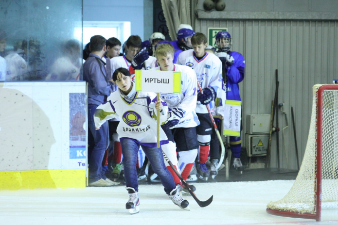 В Риддере закрыли школу, которую все лето готовили к 1 сентября